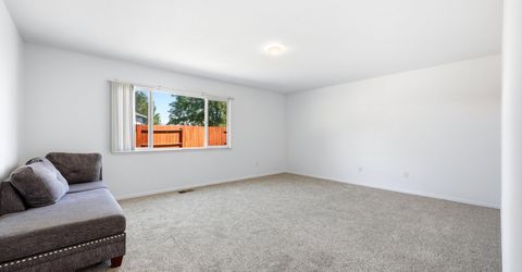 17743 Fossil Court, Reno, NV 89508 Photo