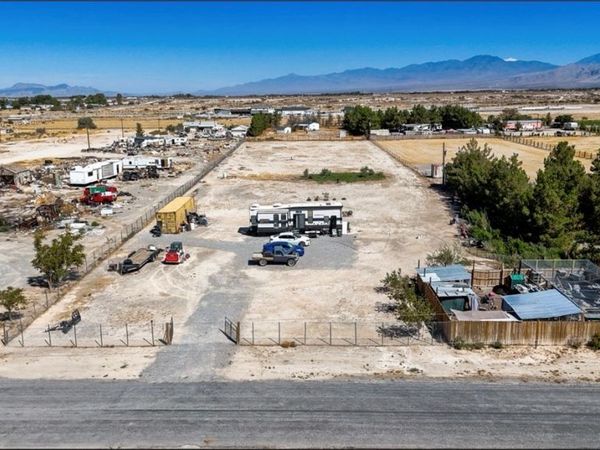 3160 Wall Street , Pahrump, NV 89061