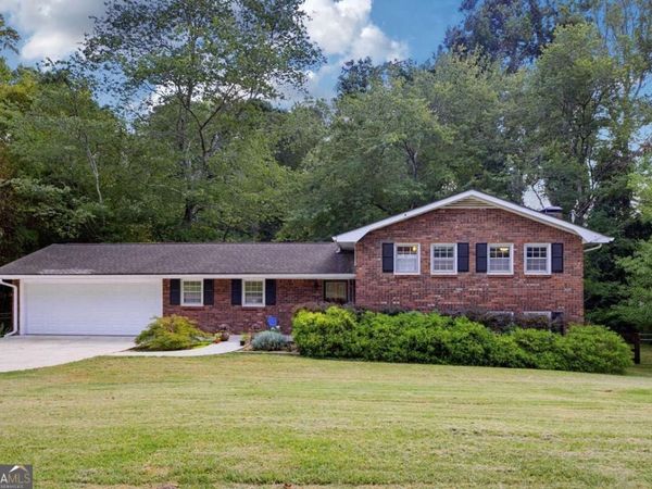 949 Tranquil Drive, Austell, GA 30106