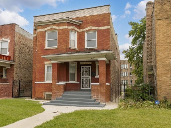 5037 W West End Avenue , Chicago, IL 60644