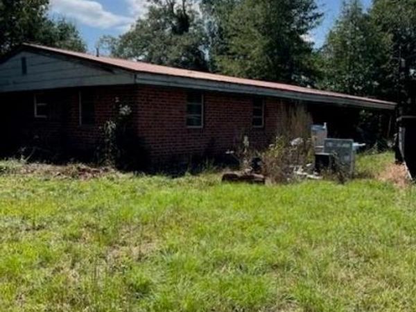3732 W 166 Highway , Carrollton, GA 30117