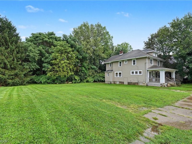 49 & 51 N Valley Street, Akron, OH 44303 Photo 2