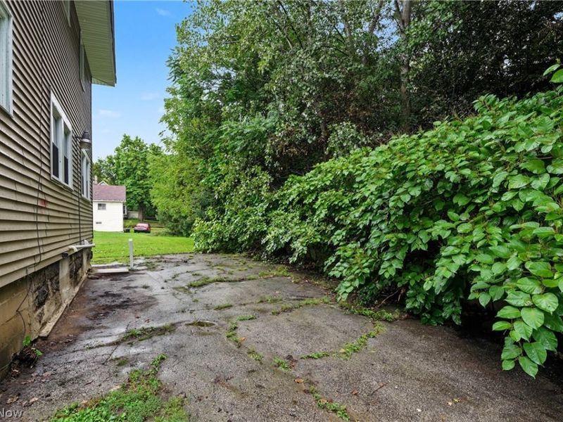 49 & 51 N Valley Street, Akron, OH 44303 Photo 22
