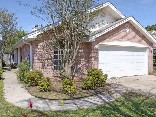 4328 Montage Dr, Pensacola, FL 32504