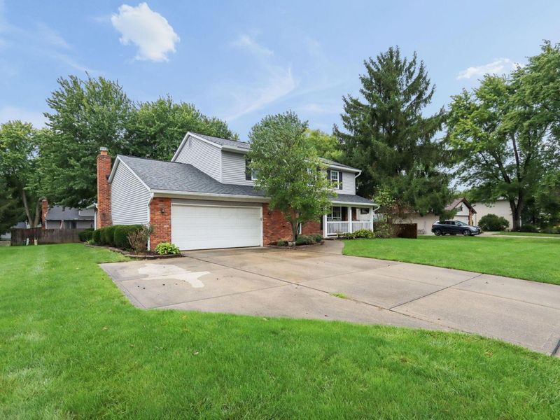 12791 Stonecreek Drive NW, Pickerington, OH 43147 Photo 3