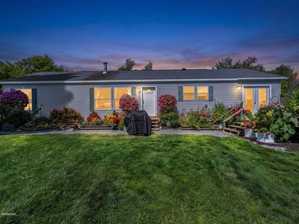 14 Simmons Lane , Levant, ME 04456