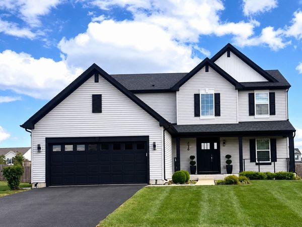 536 Warbler Lane , Yorkville, IL 60560