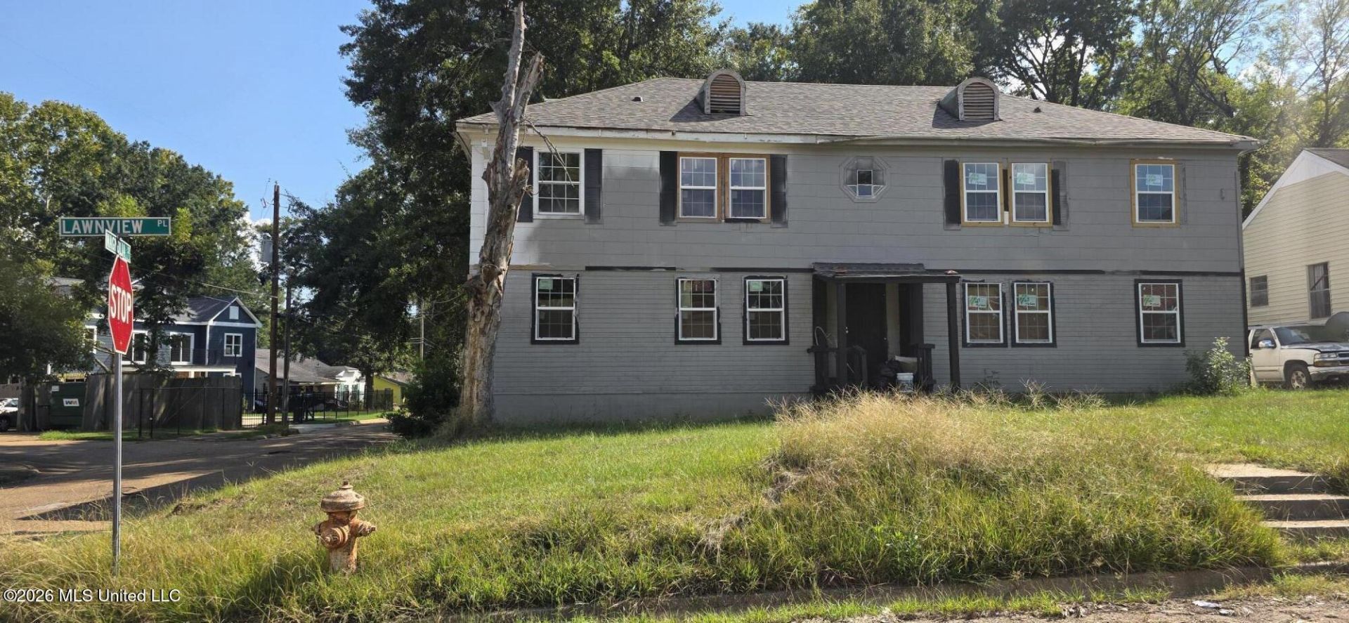 1205 Lawnview Place, Jackson, MS 39203 Main Photo