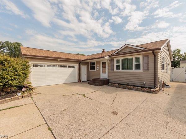 23537 David Drive , North Olmsted, OH 44070