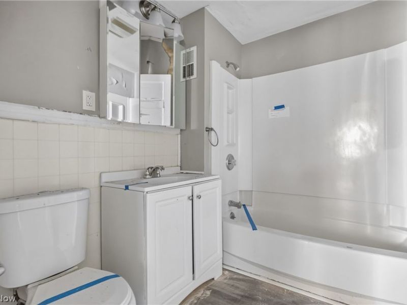 1416 E 110th Street, Cleveland, OH 44106 Photo 26