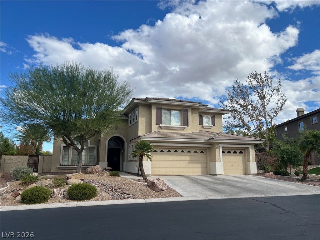 108 N Ring Dove Drive Las Vegas, NV 