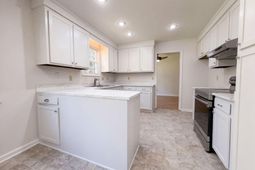 114 Blake Drive photo 4