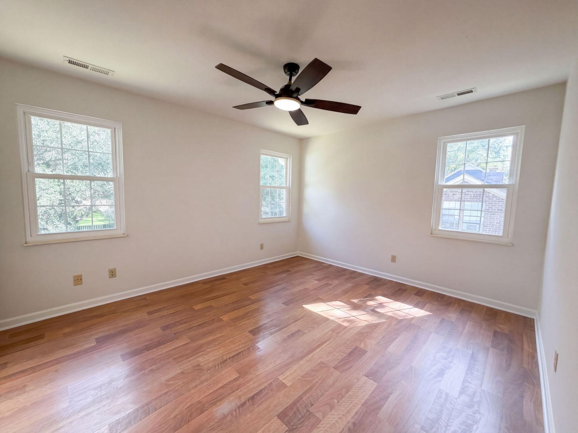 114 Blake Drive Photo 4