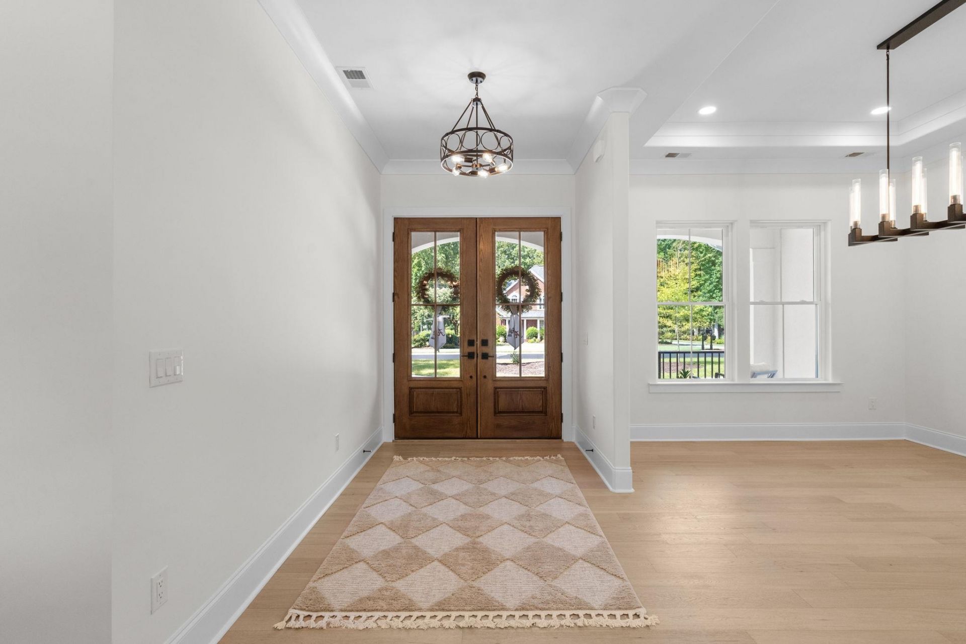 2208 Bentbill Circle Photo 12