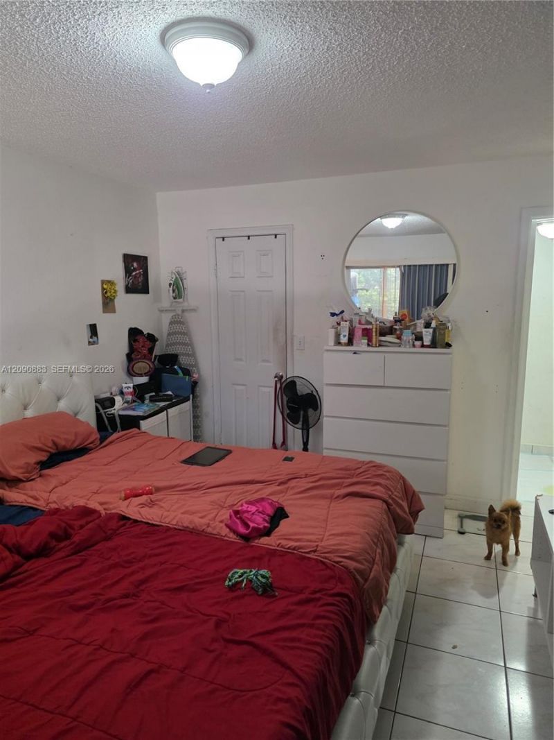 2565 W 56th St, Unit 206, Hialeah, FL 33016 Photo