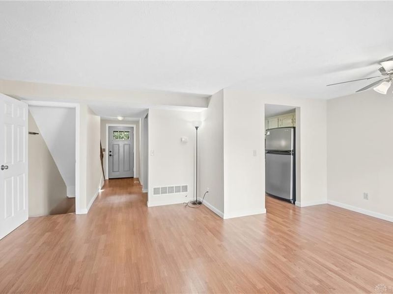 7618 Thames Court, Unit 308, West Chester, OH 45069 Photo 4