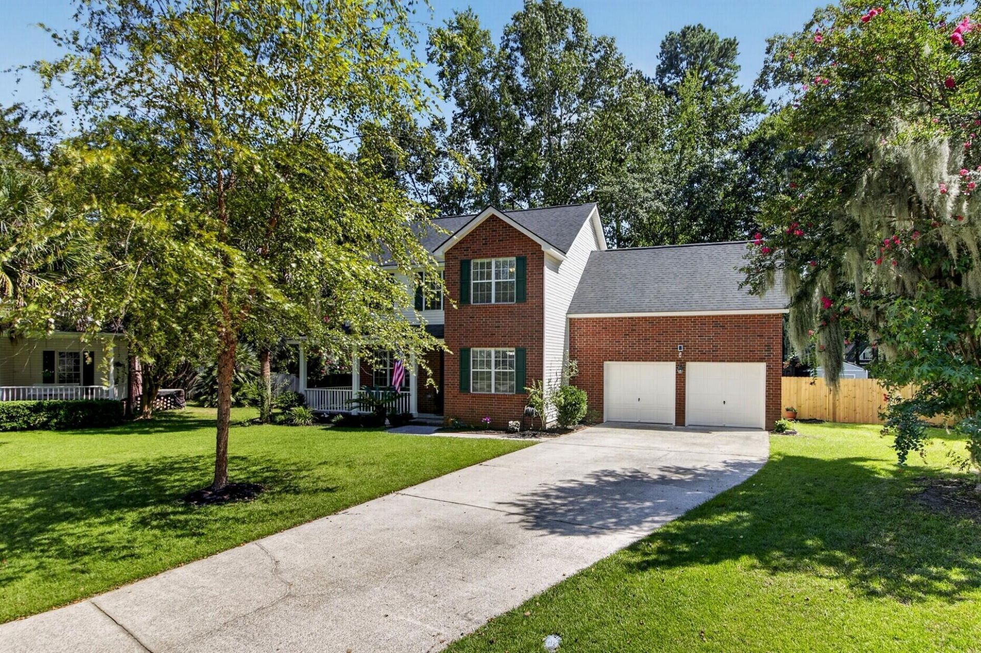 111 Bonneau Court Photo 13