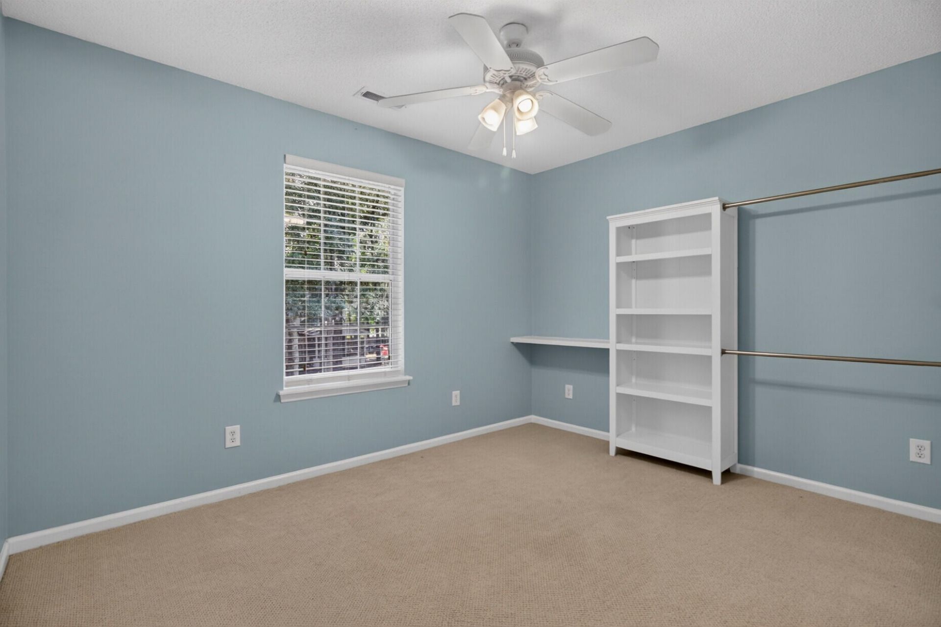 111 Bonneau Court Photo 26