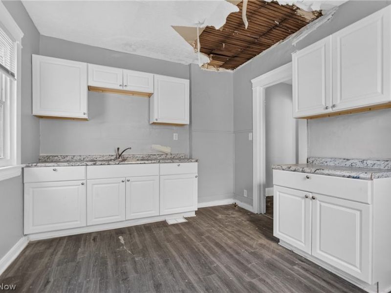10101 North Boulevard, Cleveland, OH 44108 Photo 12