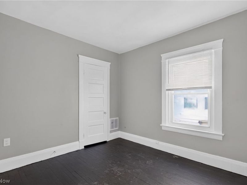10101 North Boulevard, Cleveland, OH 44108 Photo 17