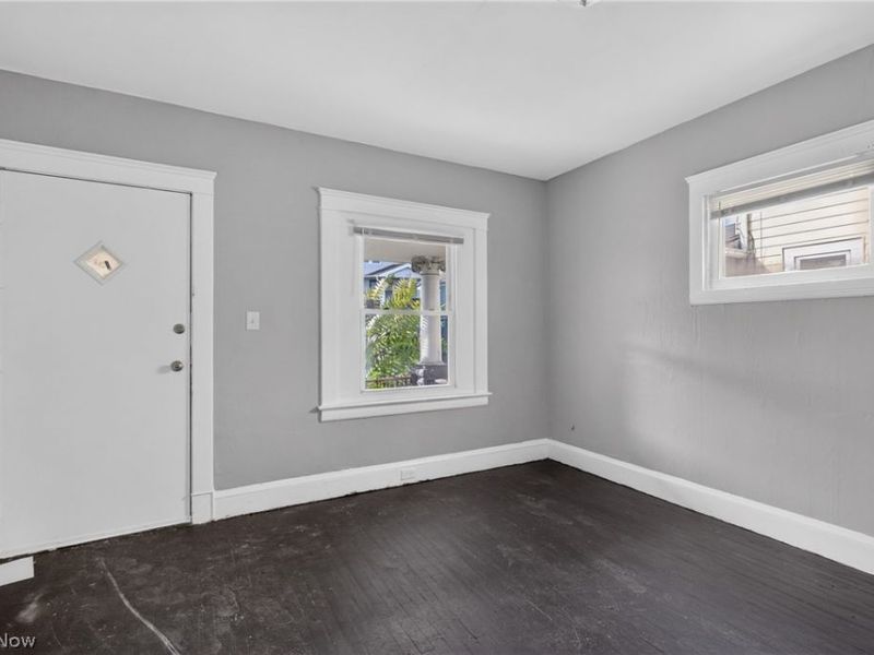 10101 North Boulevard, Cleveland, OH 44108 Photo 7