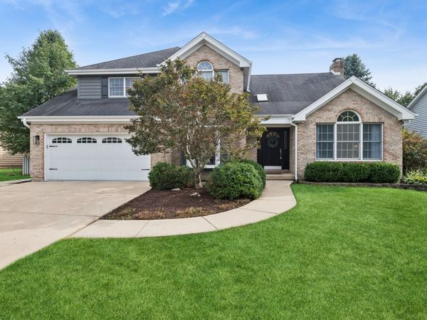 1356 Green Pheasant Lane , Batavia, IL 60510