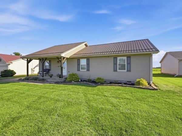 332 Dakins Chapel Road, Sabina, OH 45169