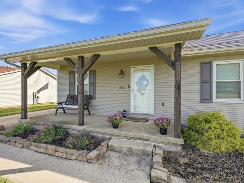 332 Dakins Chapel Road, Sabina, OH 45169 Photo 2