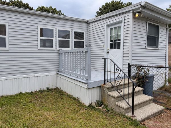 252 Newbury St, Unit 58, Peabody, MA 01960