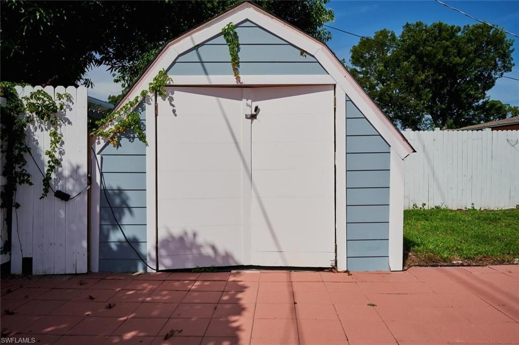 2212 Crystal Dr, Fort Myers, FL 33907 Photo