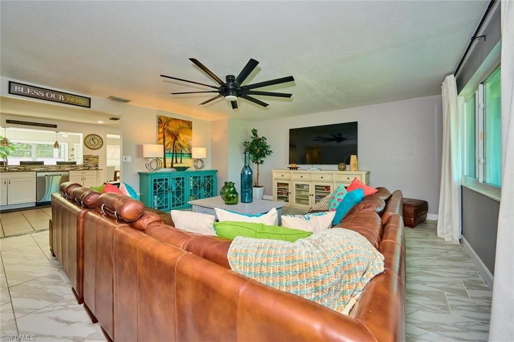2212 Crystal Dr, Fort Myers, FL 33907 Photo