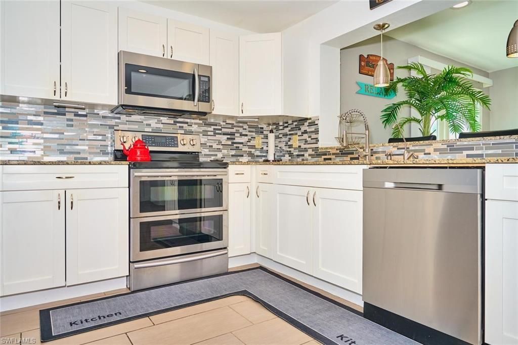 2212 Crystal Dr, Fort Myers, FL 33907 Photo