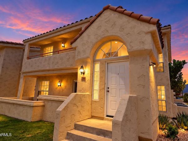 1333 E Morten Avenue, Unit 210, Phoenix, AZ 85020