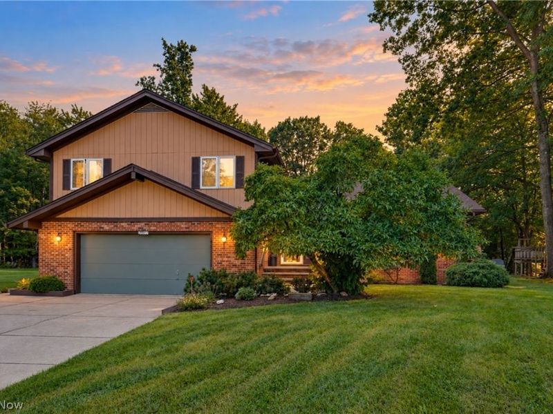 24912 Pleasant Trail, Richmond Heights, OH 44143 Photo 2