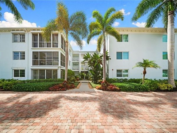 280 2nd AVE S, Unit 303, NAPLES, FL 34102