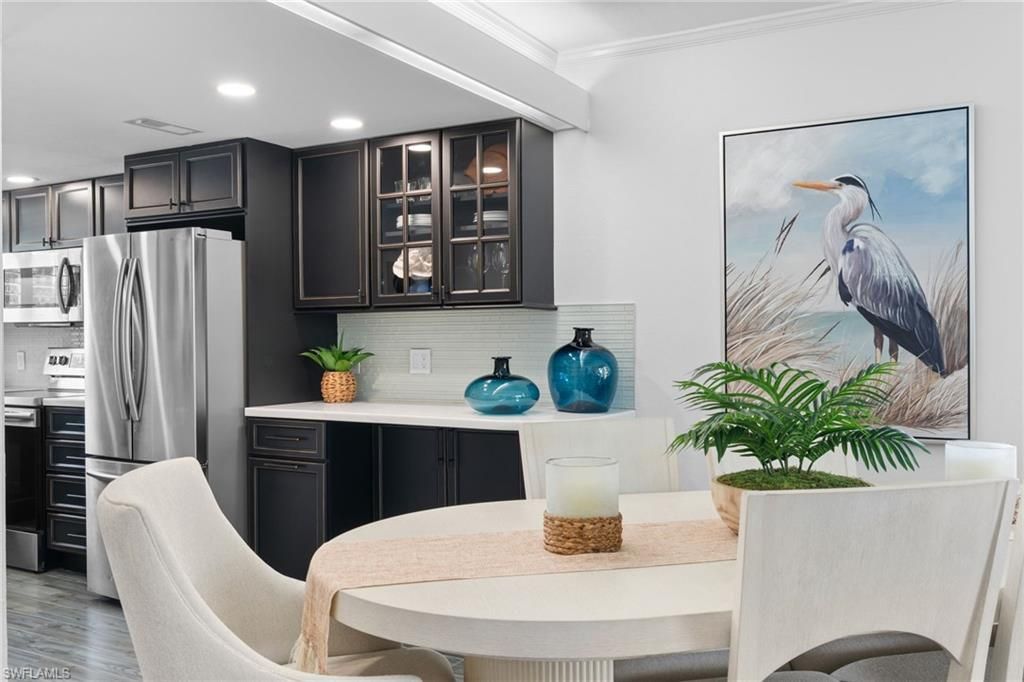 280 2nd Ave S, Unit 303, Naples, FL 34102 Photo