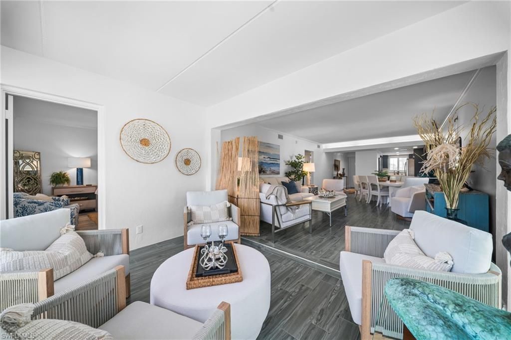 280 2nd Ave S, Unit 303, Naples, FL 34102 Photo