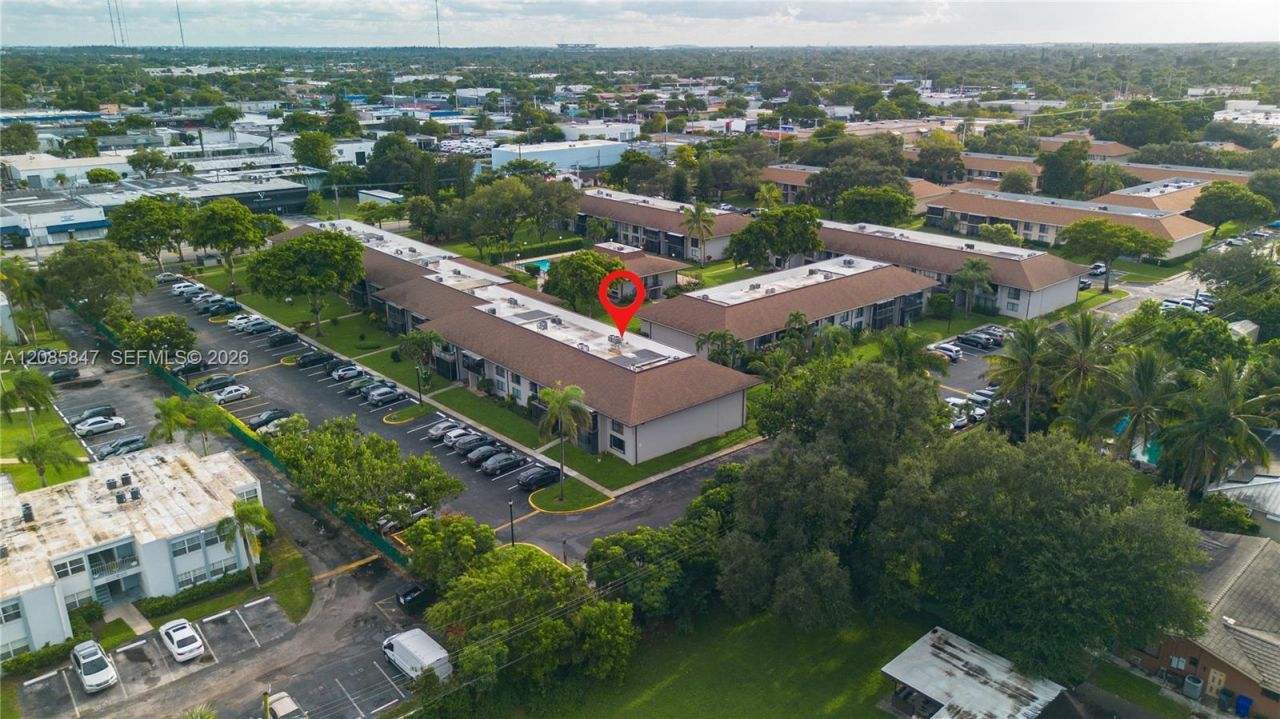 5767 Washington St, Unit F22, Hollywood, FL 33023 Photo