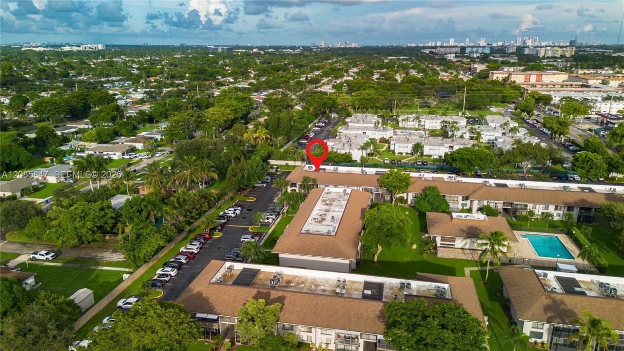 5767 Washington St, Unit F22, Hollywood, FL 33023 Photo