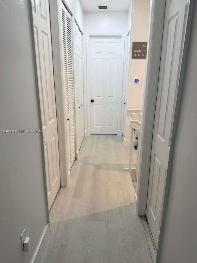 1022 NE 42nd Ter, Unit n/a, Homestead, FL 33033 Photo