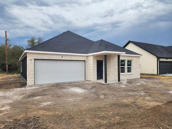2516 Sheraton Drive, Fort Worth, TX 76105