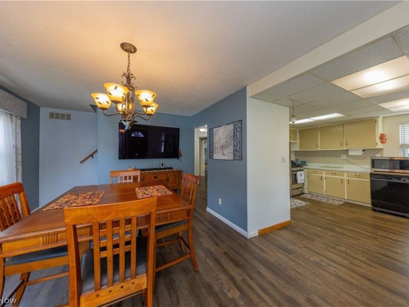 29226 W Willowick Drive, Willowick, OH 44095 Photo 6