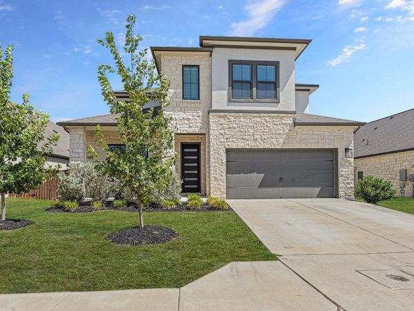 1105 Lickety LN, Georgetown, TX 78633