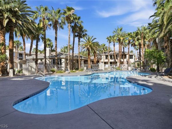 7143 S Durango Drive , Unit 106, Las Vegas, NV 89113