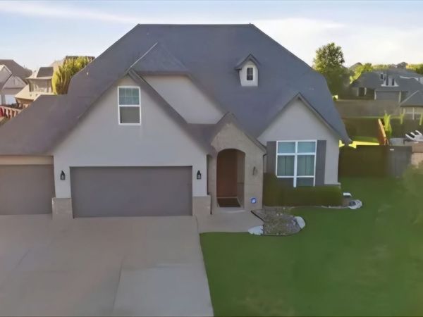 229 W 128th Place S, Jenks, OK 74037