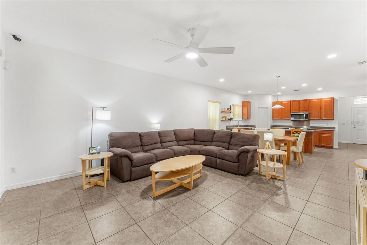 1586 Rosedowne Way , Apopka, FL 32703 Photo