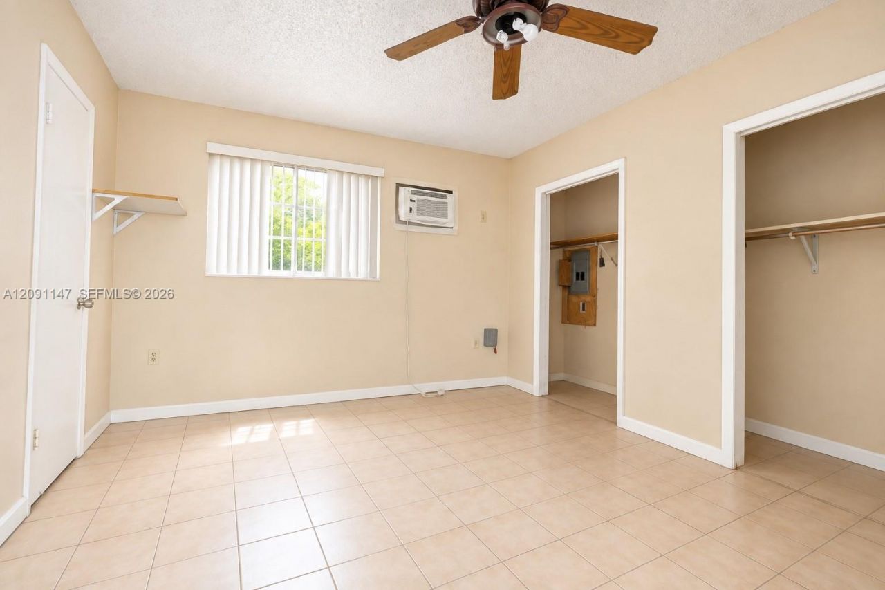 526 NW 44th Ave , Miami, FL 33126 Photo
