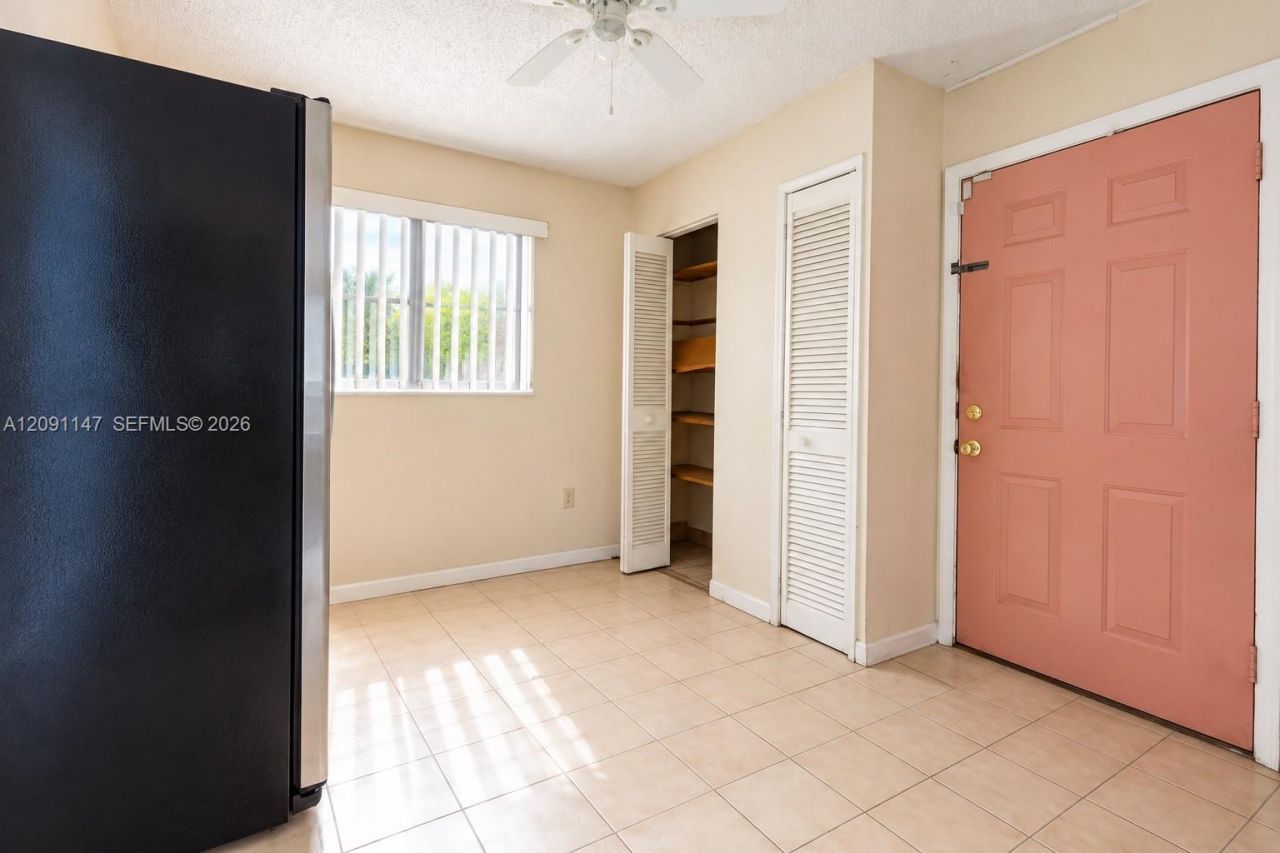 526 NW 44th Ave , Miami, FL 33126 Photo