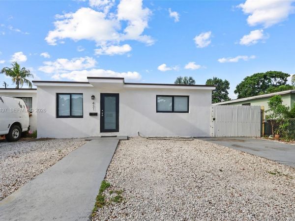 431 E 62nd St , Hialeah, FL 33013