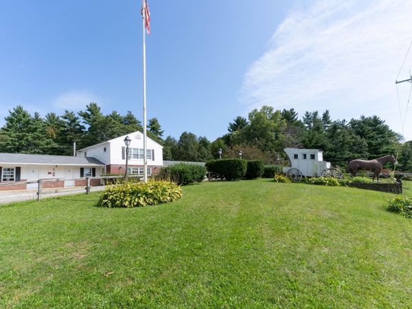 309 Sturbridge Rd, Brimfield, MA 01010